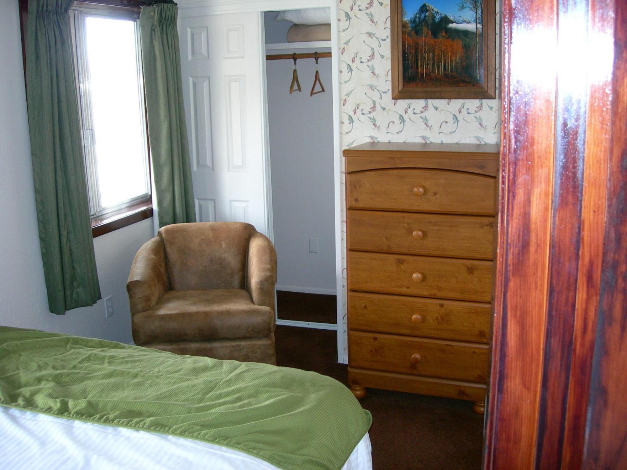 Walker River Lodge Bridgeport Rom bilde